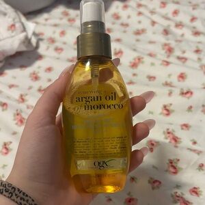 OGX Argan Oil of Morocco Hair Spray